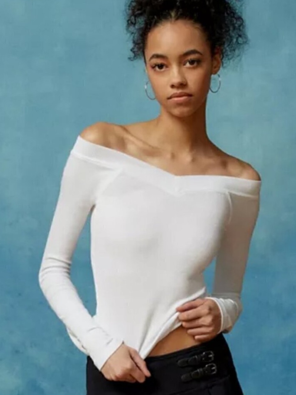 NWOT Urban Outfitters Off-Shoulder Ribbed Long Sleeve Top White Small or Medium